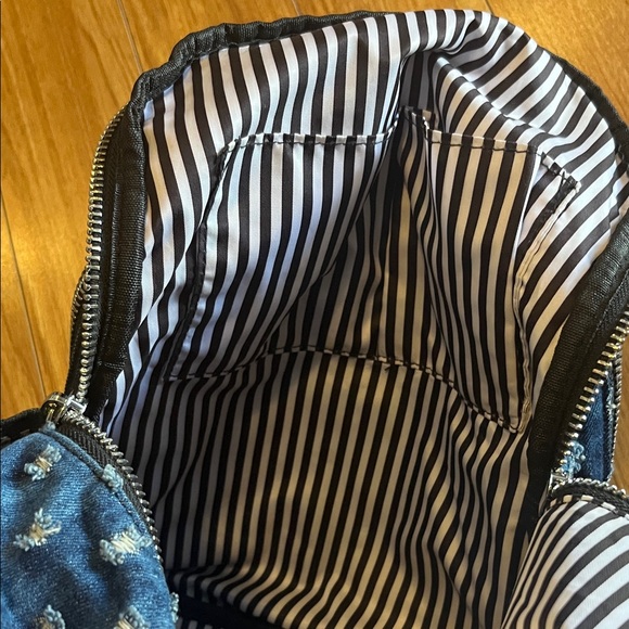 MMS Design Studios Stone Washed Backpack - Picture 8 of 9